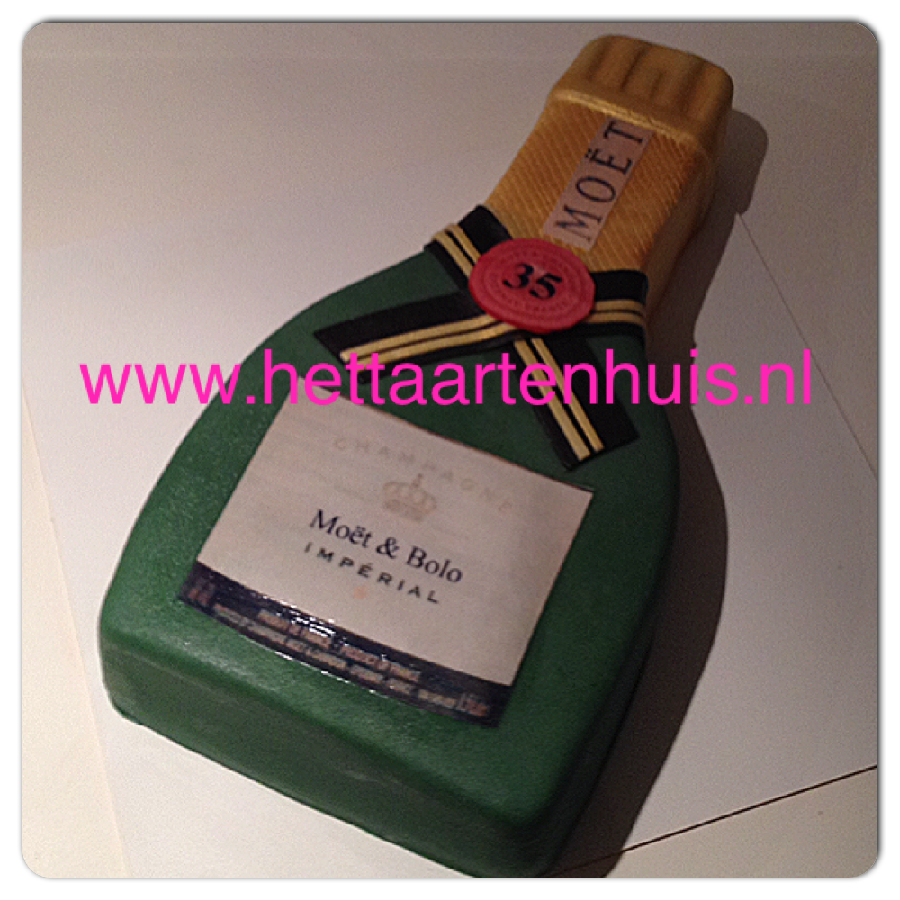 MOËT Champagne
