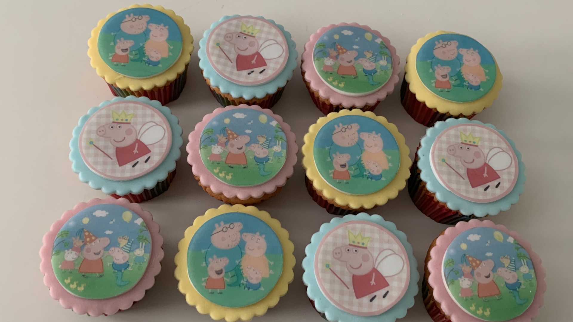 Cupcakes Peppa big