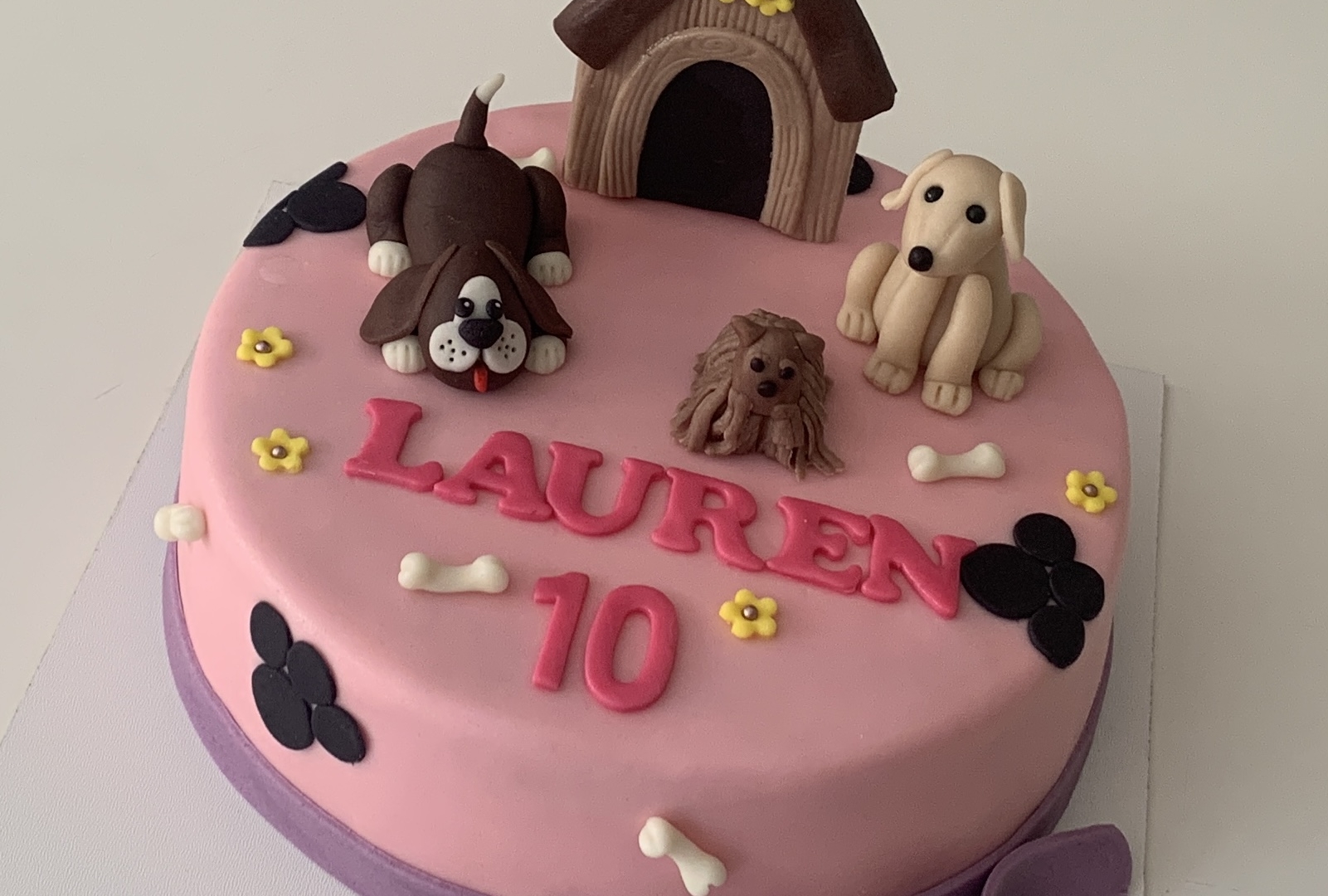 Hondjes taart LAUREN