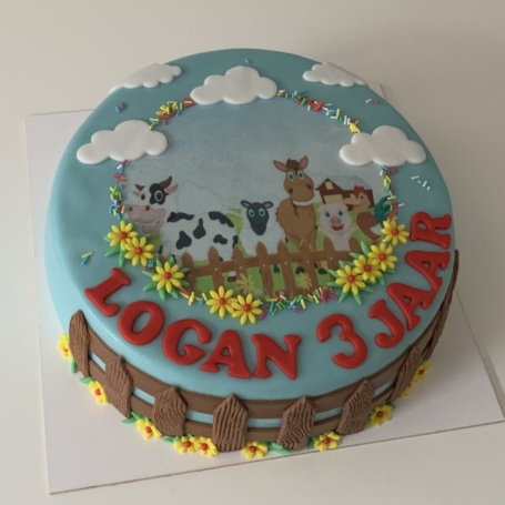 Boerderij taart LOGAN