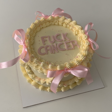 Fuck cancer taart