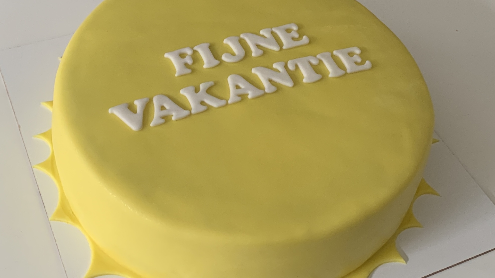 Fijne vakantie taart