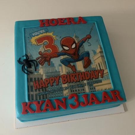 Spiderman taart KYAN